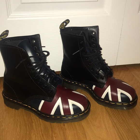 Dr. Martens Shoes - Doc Martens